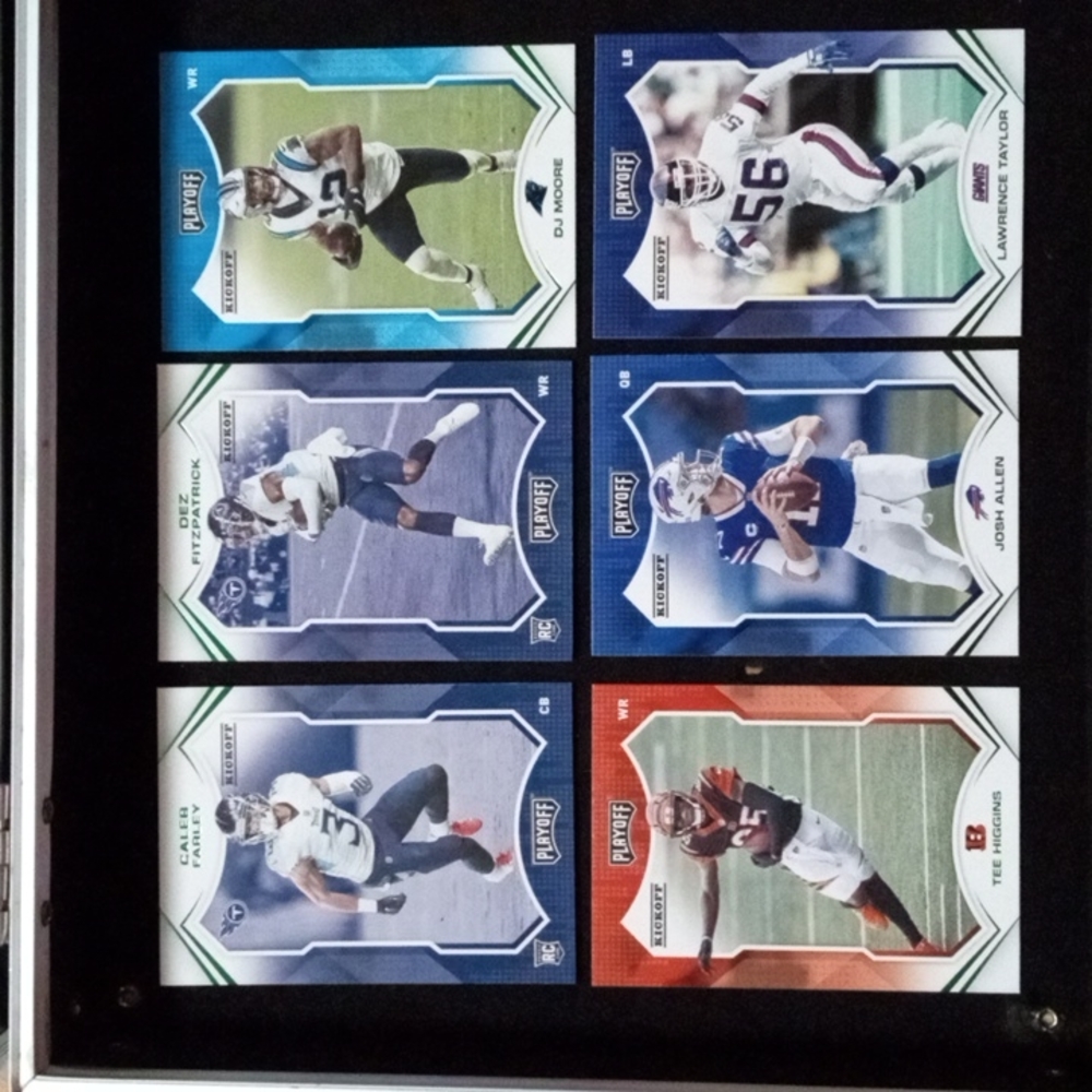 2021 panini playoff green parellel football cards